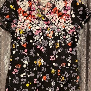 Floral scrub top